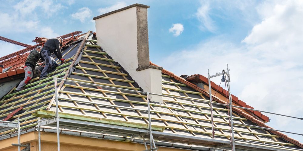 DIY vs. Professional Roofing Replacement: What to Consider